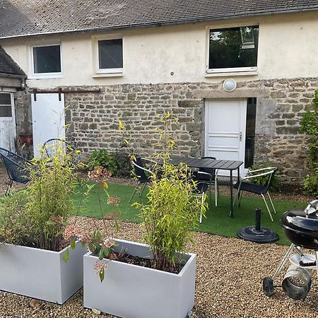 Maison Cosy Avec Exterieur Et Piscine Partagee Mespaul Kültér fotó
